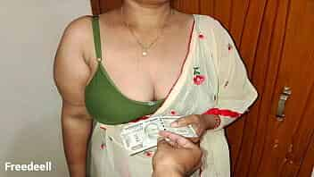 Rs.500 wali Indian Stepmom video