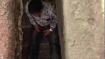 Desi couple caught fucking outdoor video