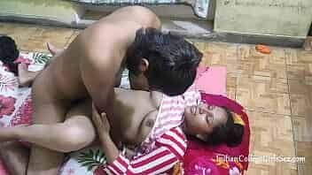 Big Tits Chubby Indian girl Muskan has hot erotic sex on floor With her lover video